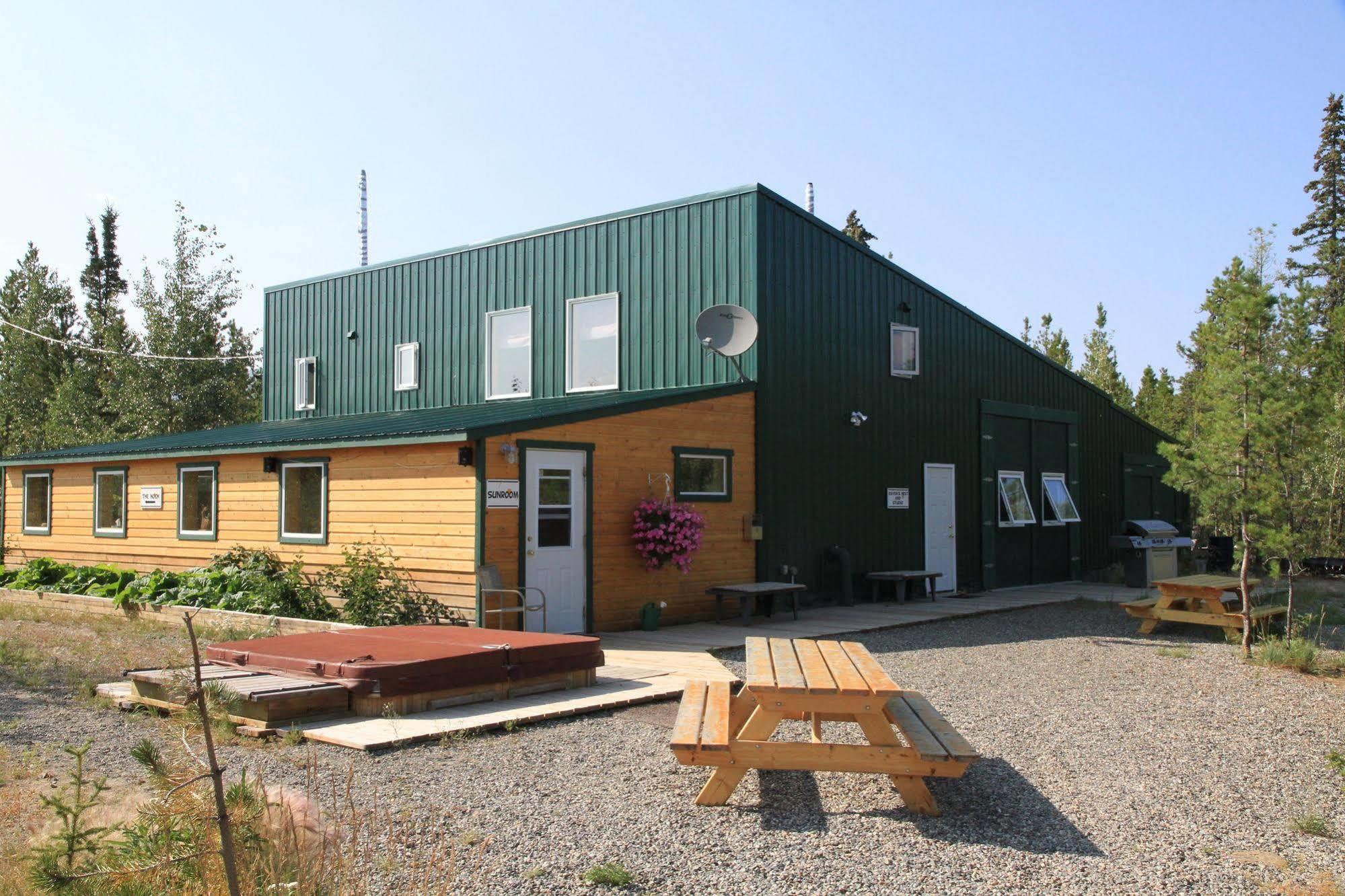 Sundog Retreat Whitehorse Exterior foto