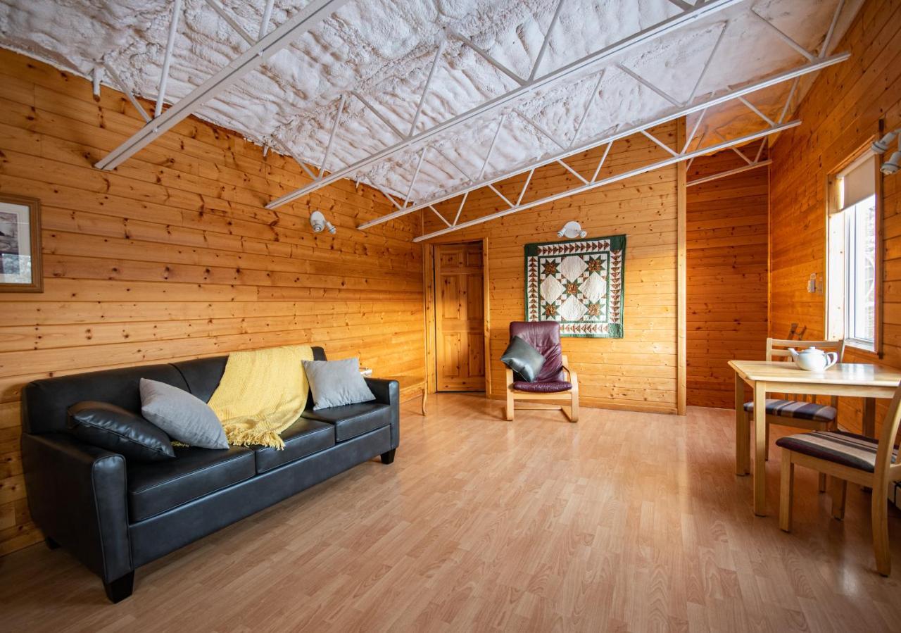 Sundog Retreat Whitehorse Exterior foto